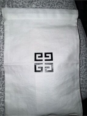 Givenchy White Dust Bag with Black Logo